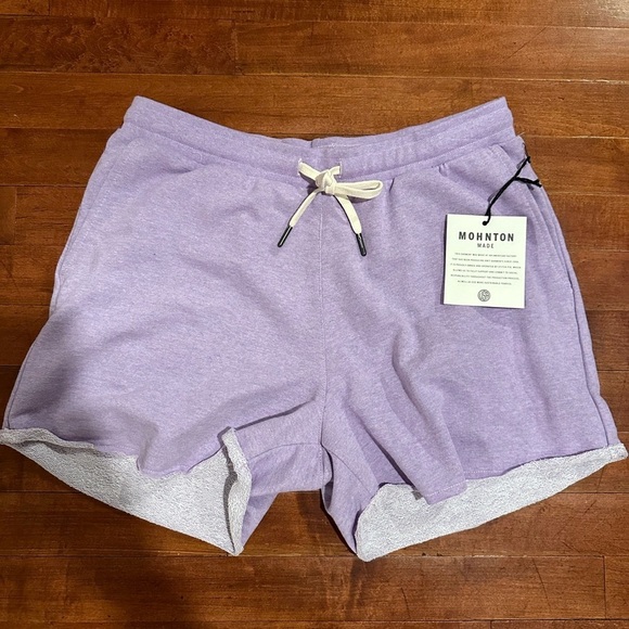 NWT Mohnton- lilac sweat shorts size medium - Picture 1 of 3